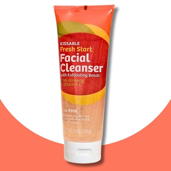 Kissable Fresh Start Facial Cleanser with Exfoliating Beads, Ginseng and Vitamin - Picture 1 of 1